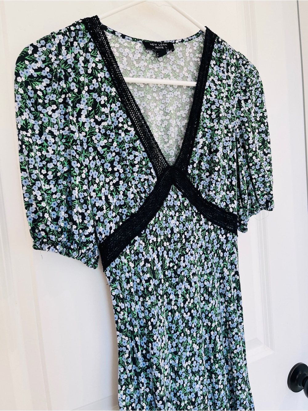 Petite New Look Midi Dress with Floral Print